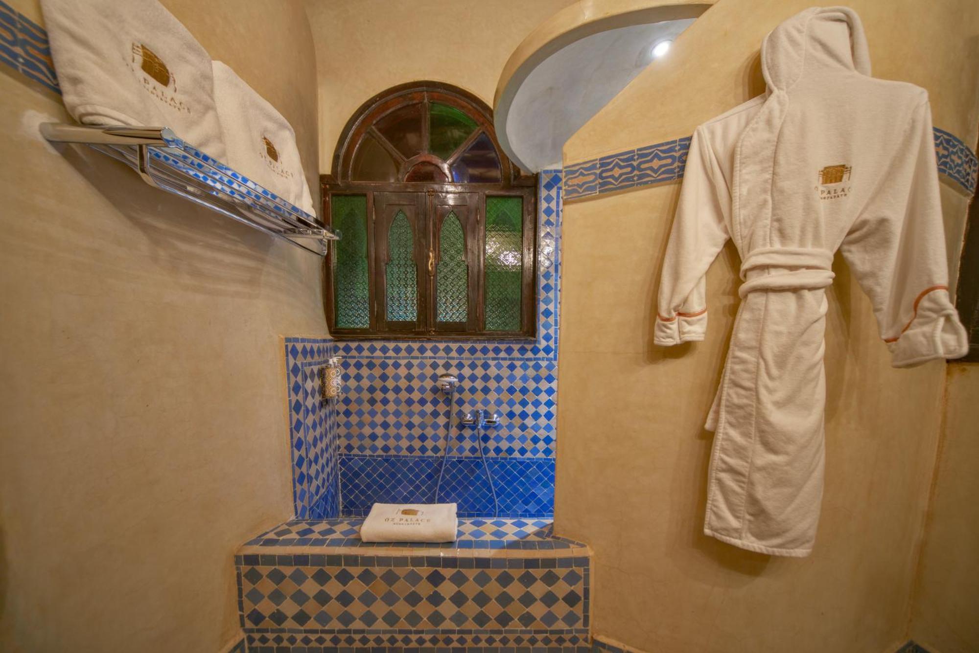 Oz Palace Ouarzazate & Spa Tajda Bagian luar foto