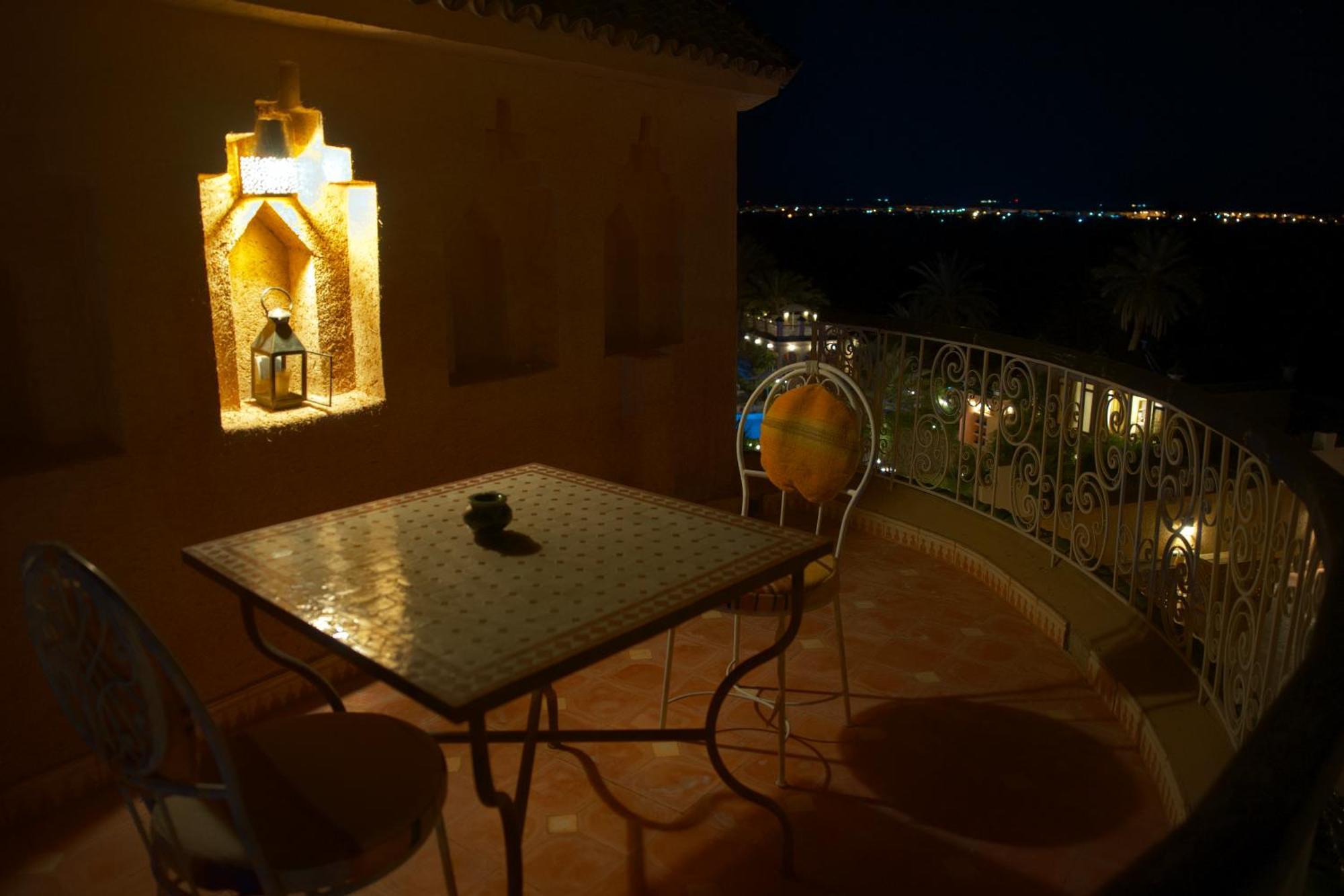 Oz Palace Ouarzazate & Spa Tajda Bagian luar foto