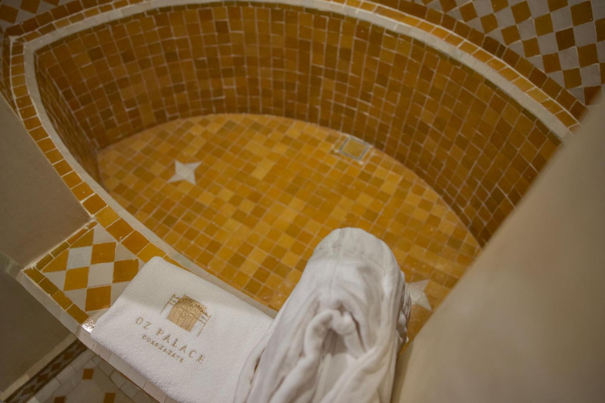 Oz Palace Ouarzazate & Spa Tajda Bagian luar foto