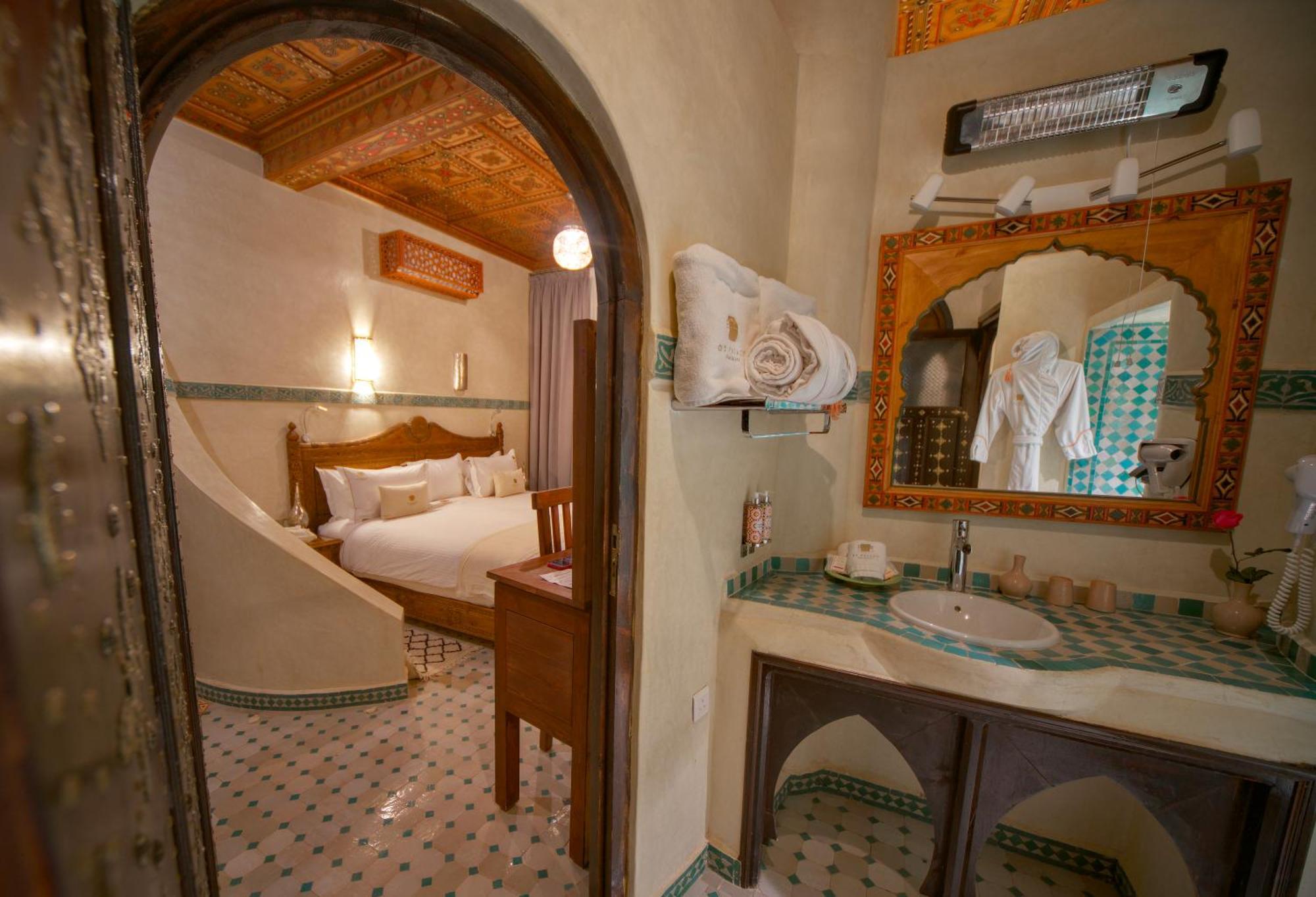 Oz Palace Ouarzazate & Spa Tajda Bagian luar foto