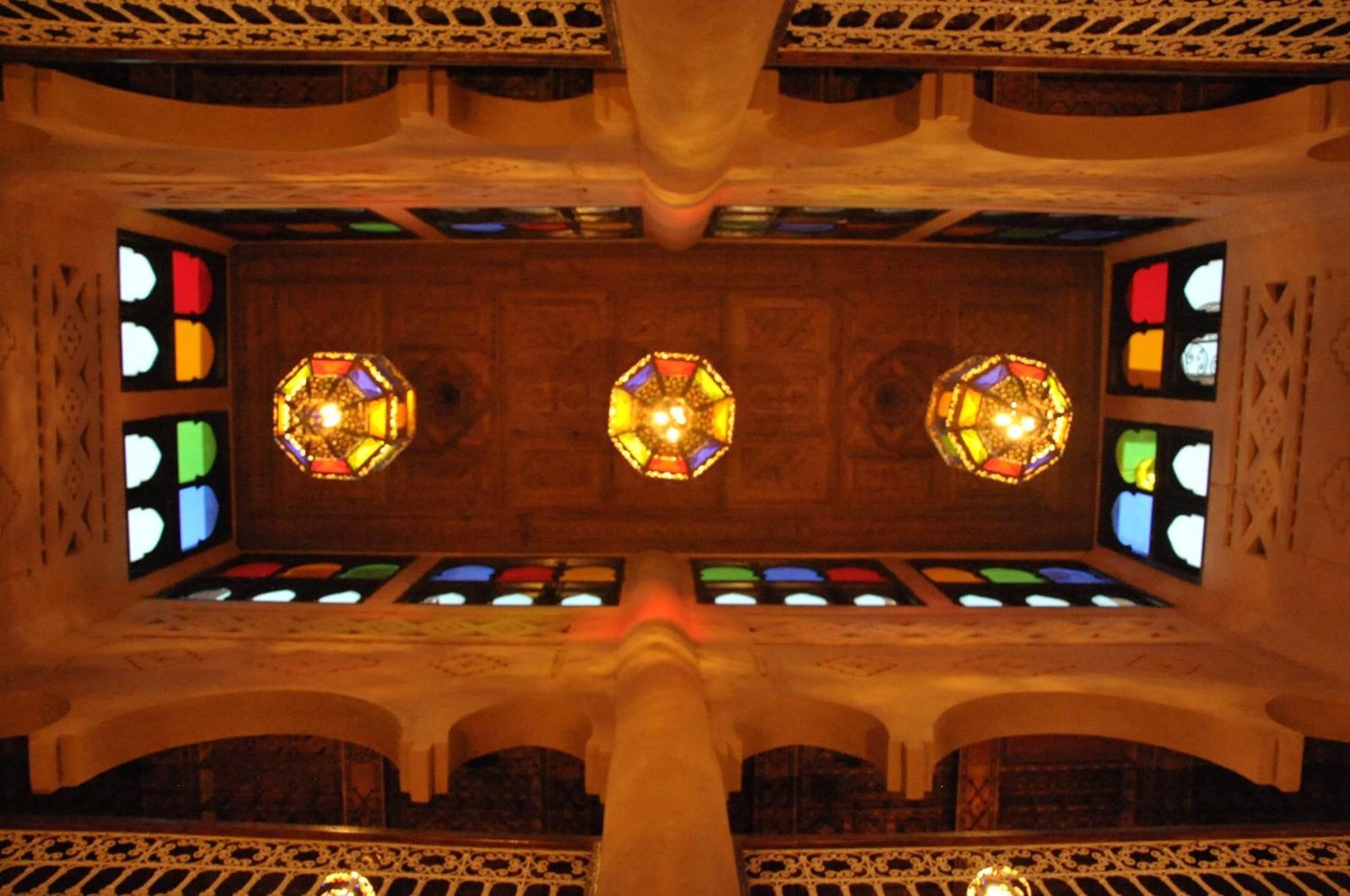 Oz Palace Ouarzazate & Spa Tajda Bagian luar foto