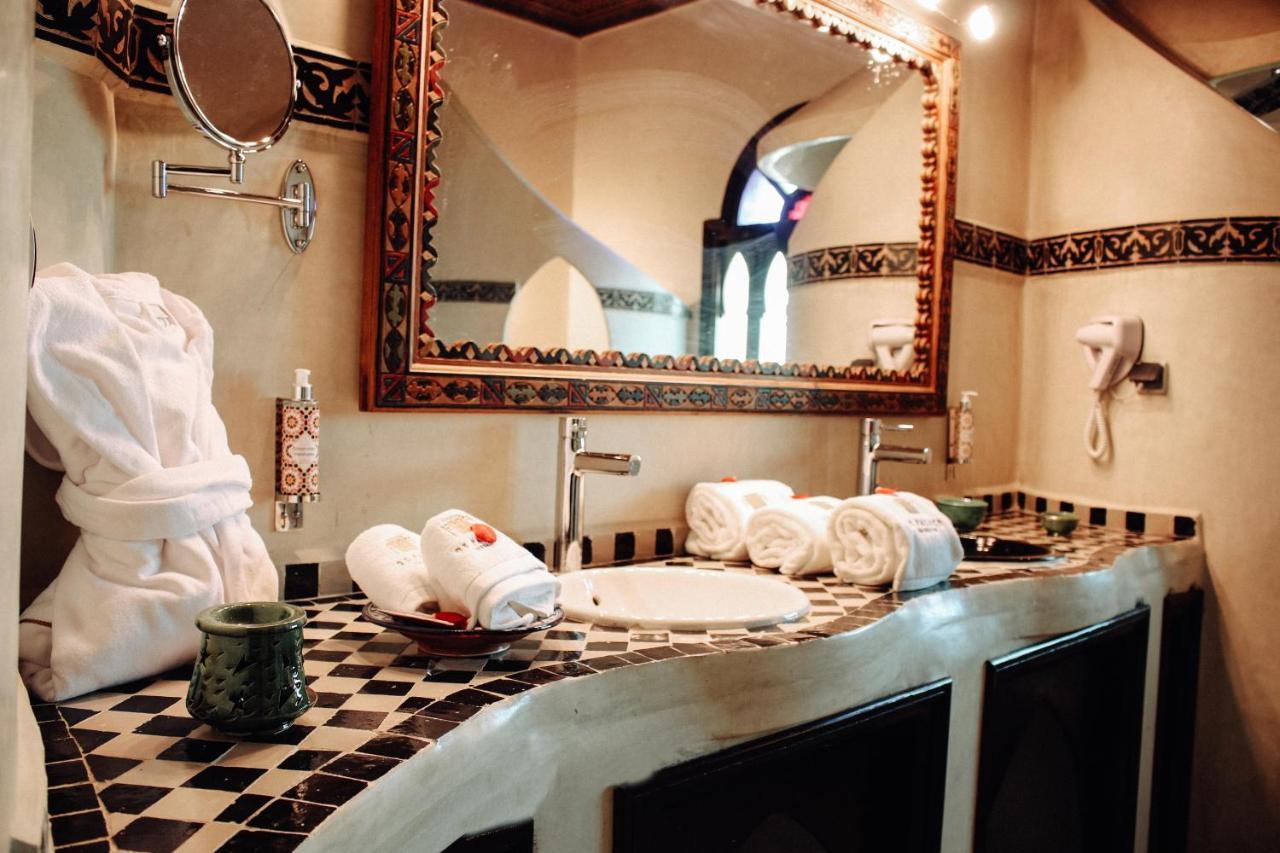 Oz Palace Ouarzazate & Spa Tajda Bagian luar foto